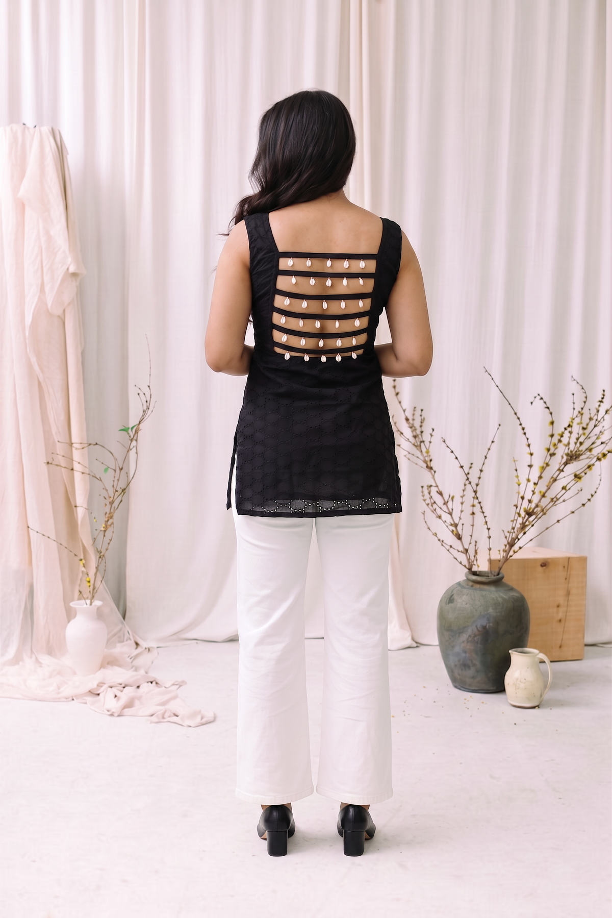 Black Shell Ladder Kurti