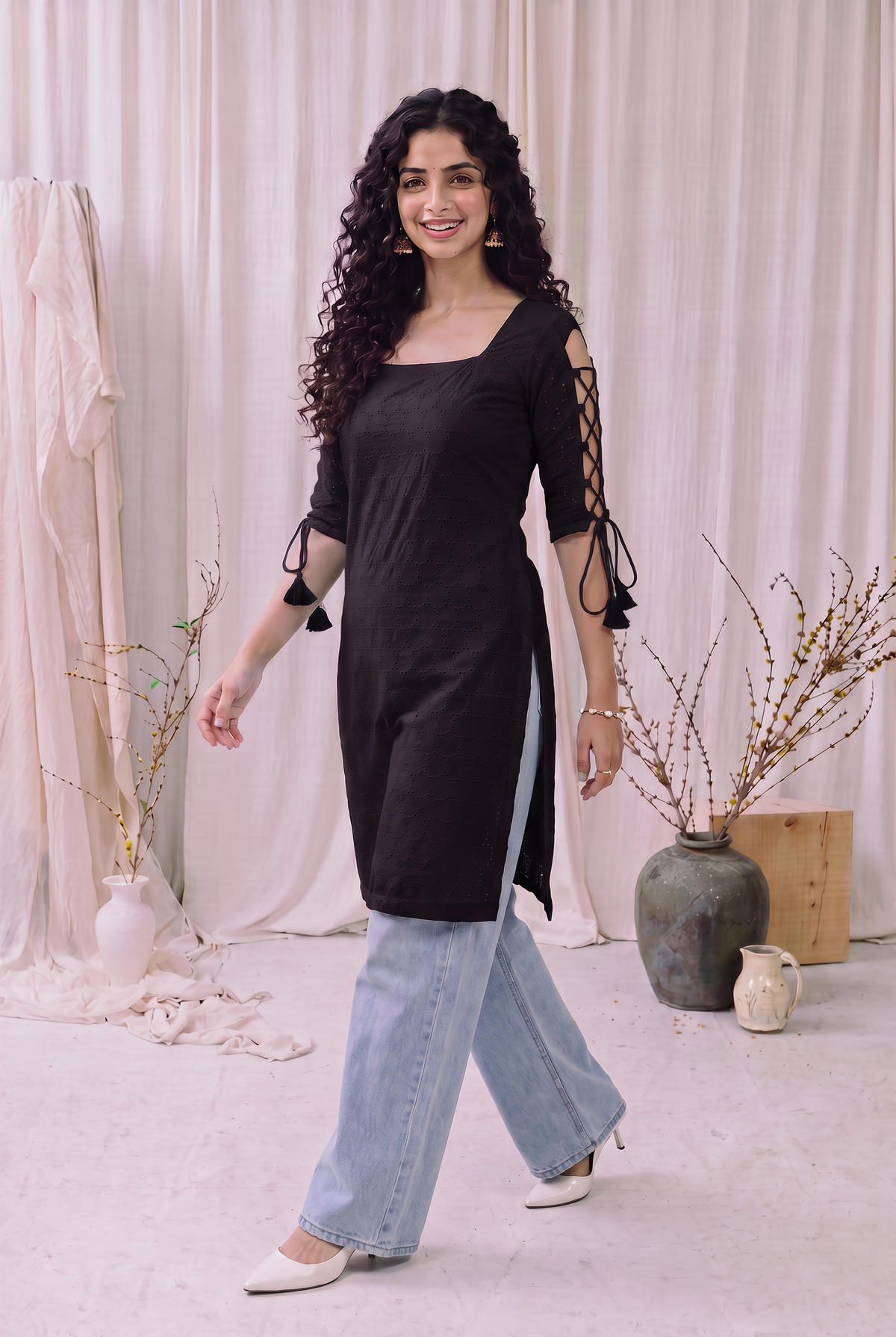 Sanwari Dori Sleeve Kurti