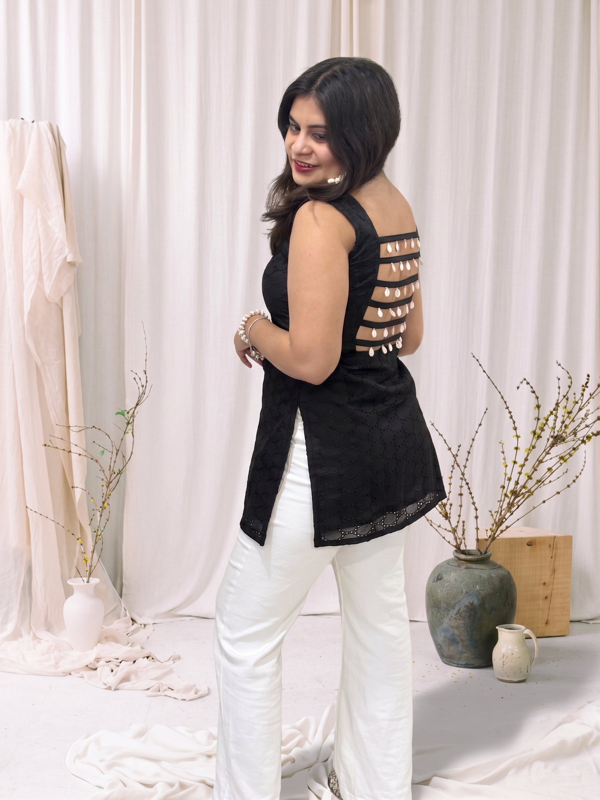 Black Shell Ladder Kurti