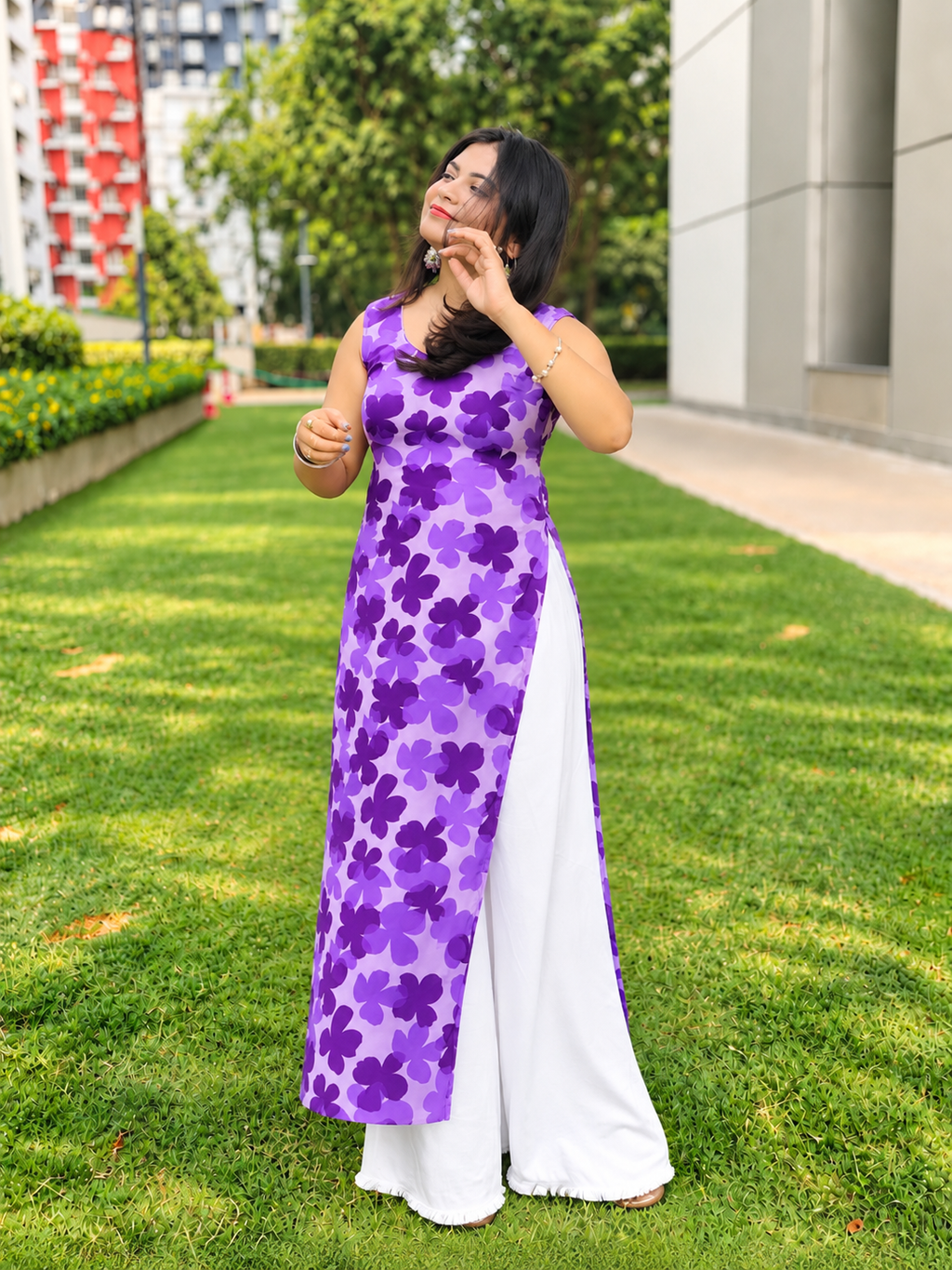 Lavender Bloom Coin-Back Kurti