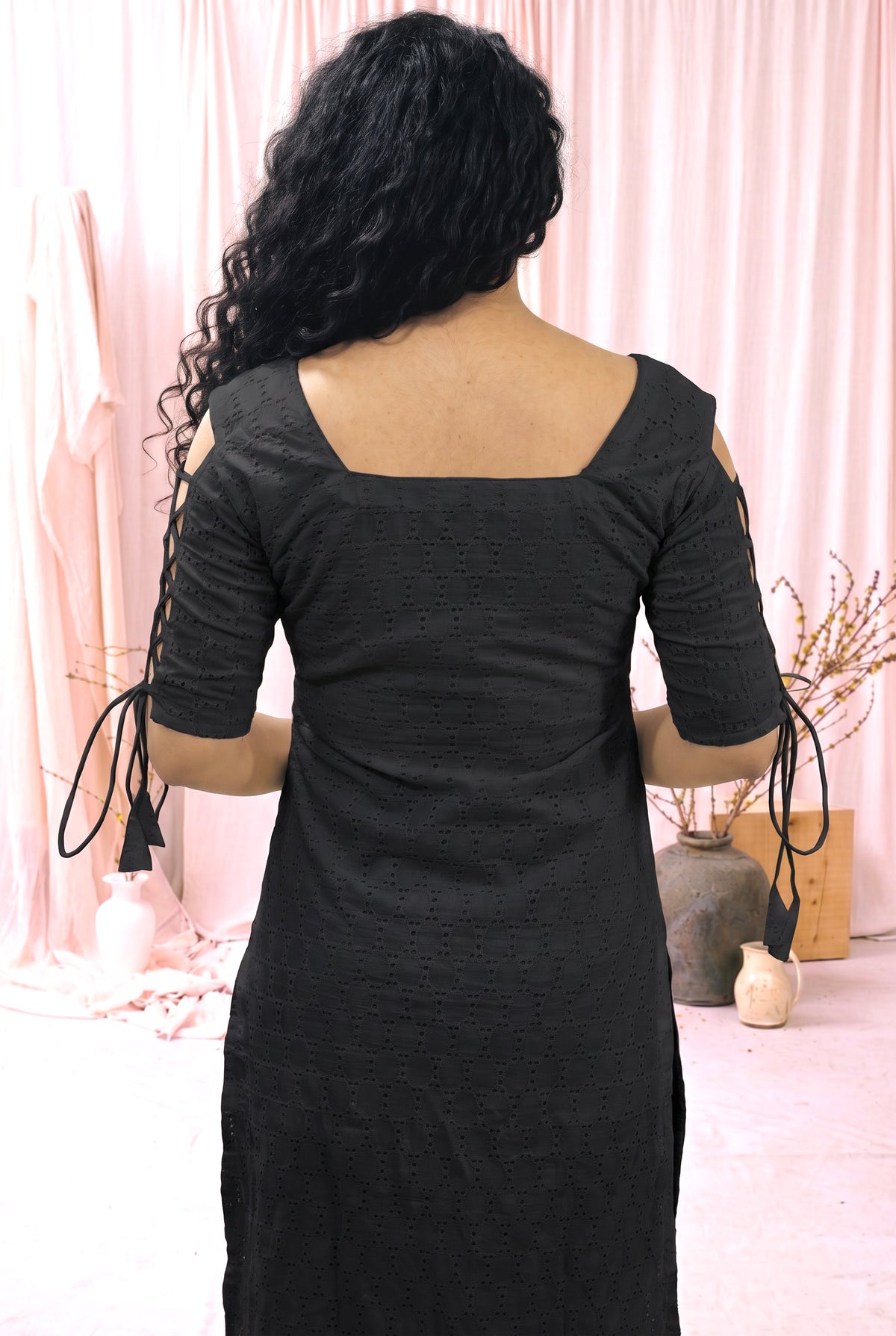 Sanwari Dori Sleeve Kurti