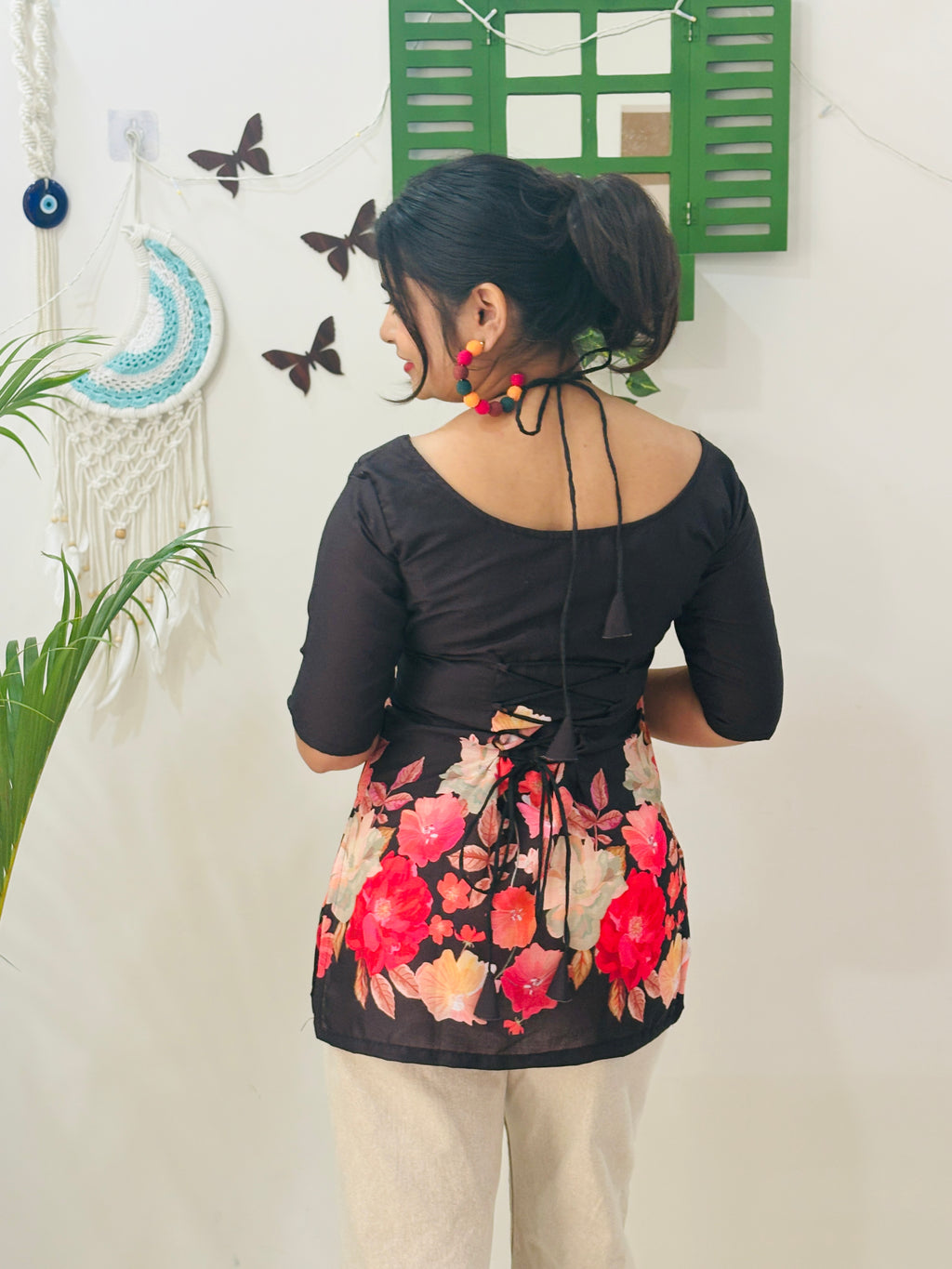 Black Bloom Corset Tie-Up Kurti