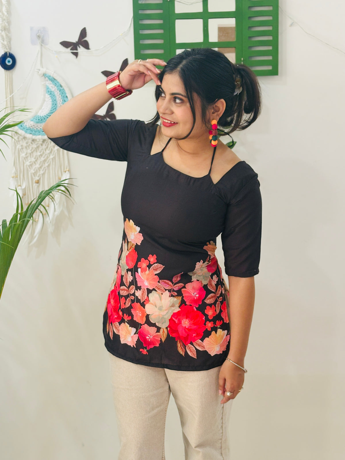 Black Bloom Corset Tie-Up Kurti