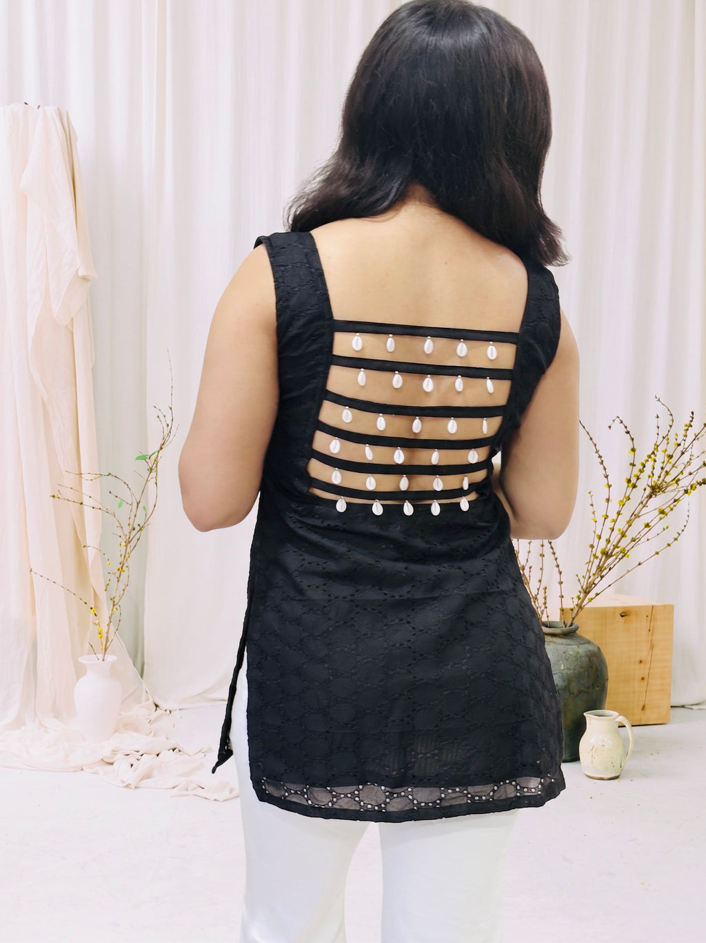 Black Shell Ladder Kurti