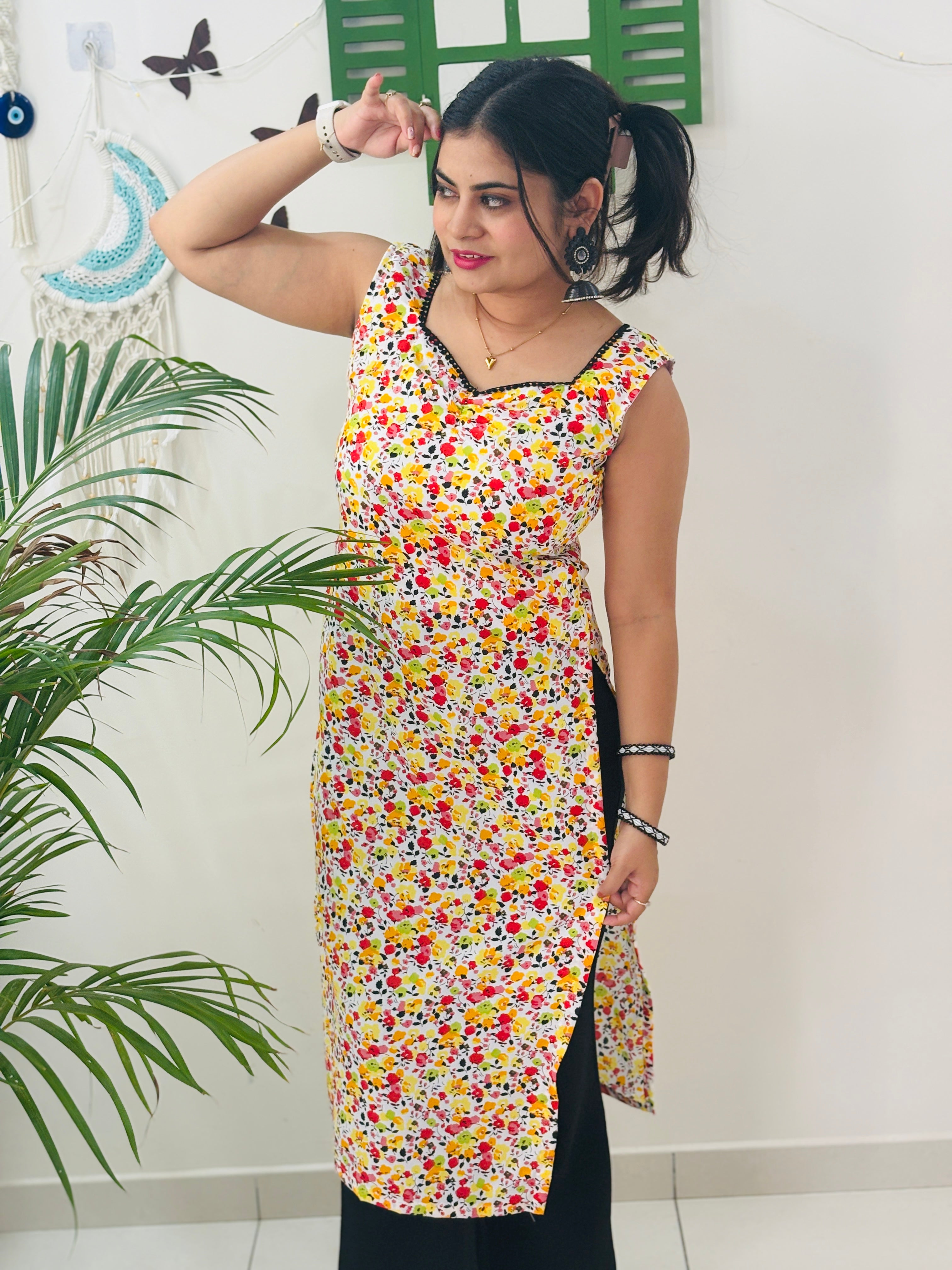 Noir Adaa Sweetheart kurti