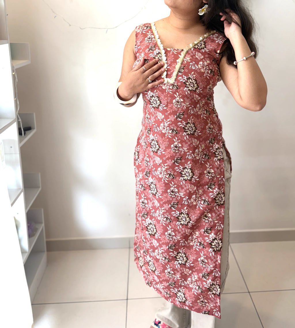 Blush Babe Kurti