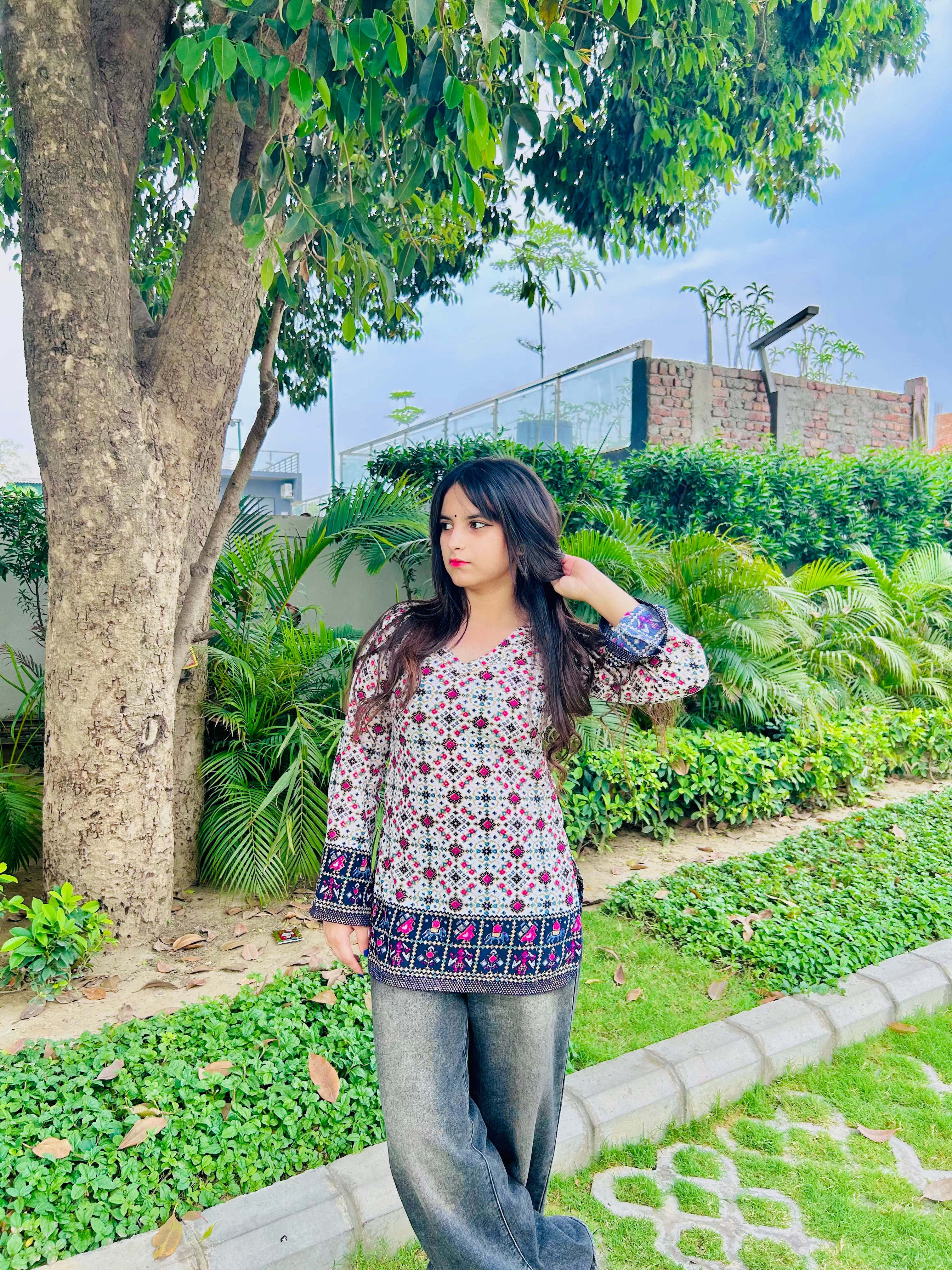 Siara Blue Swarovski Kurti