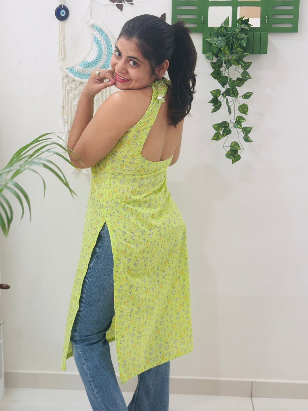 Tia Halter Neck Kurti