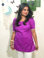 Lavina Pearl Sleeve Kurti