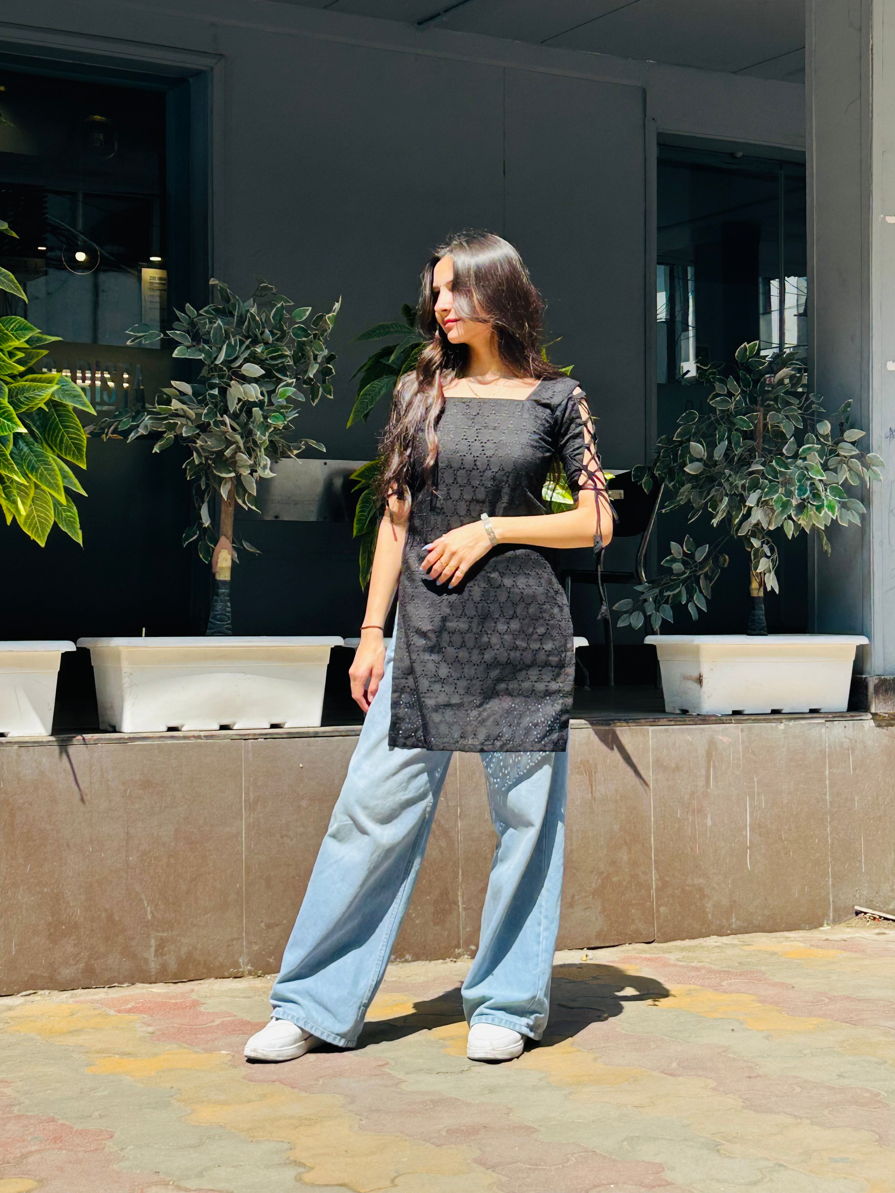 Sanwari Dori Sleeve Kurti