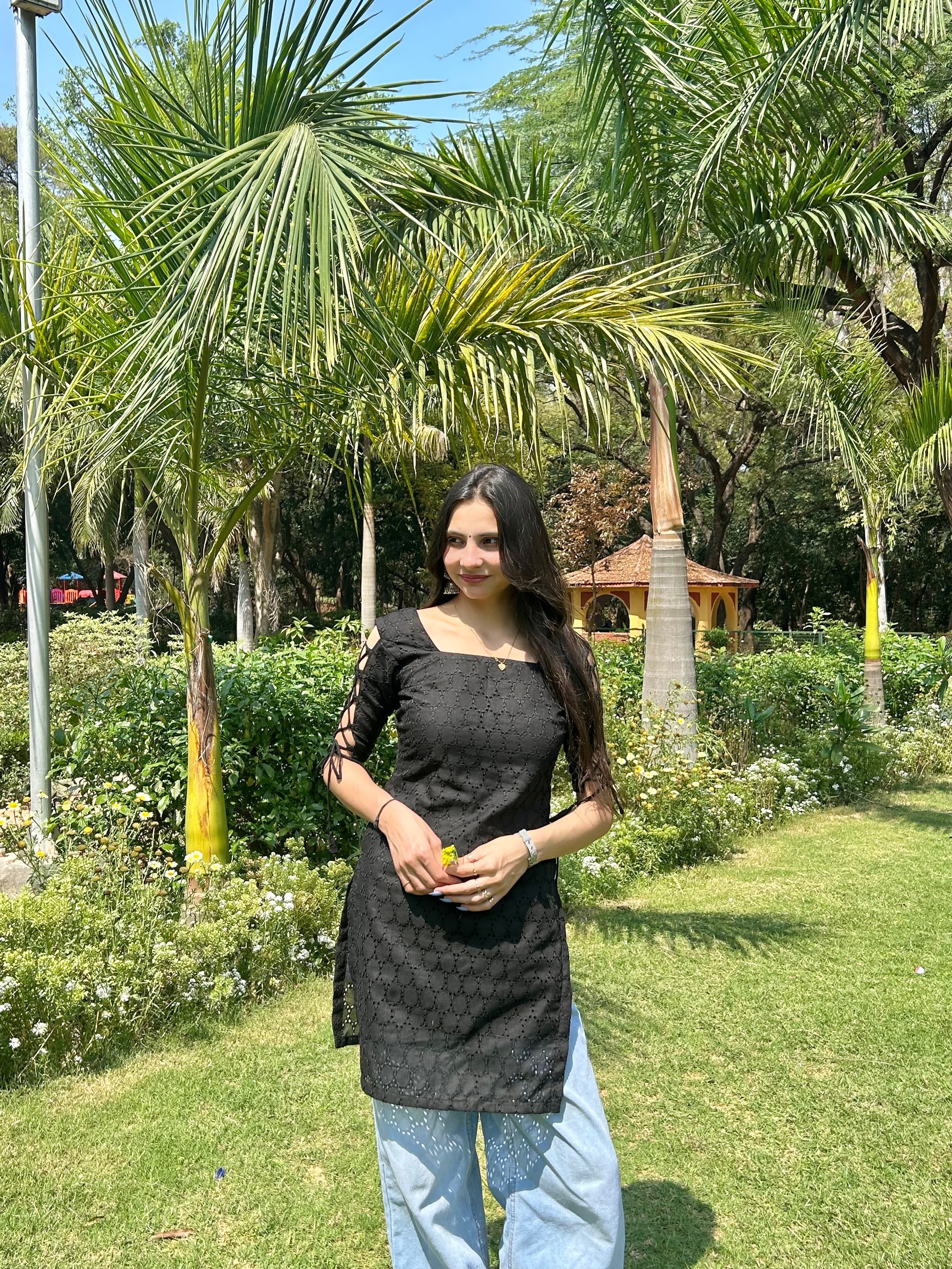 Sanwari Dori Sleeve Kurti