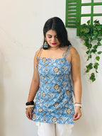 Nayanika Tie Strap Corset Back Kurti