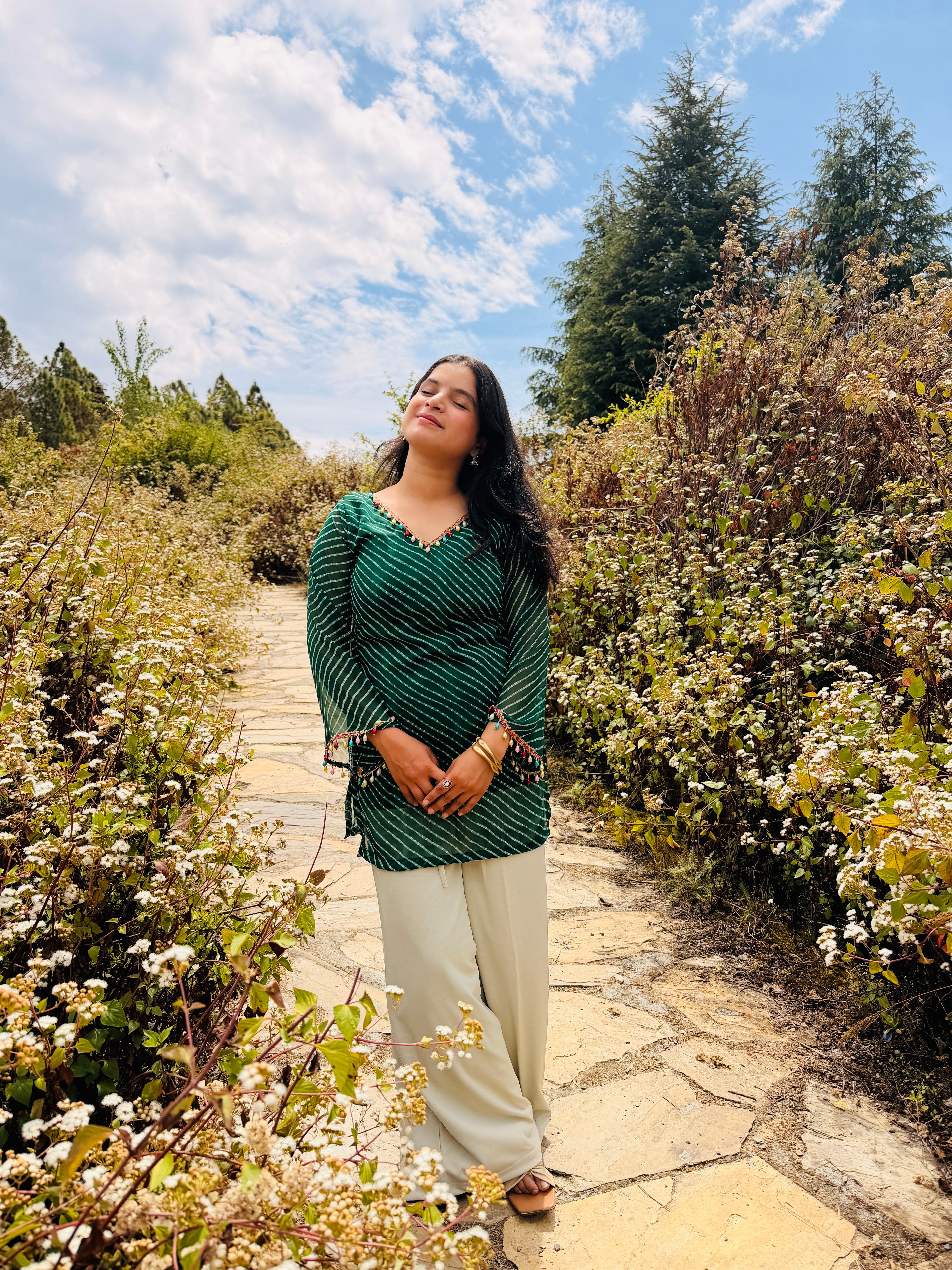 Emira Kota Doria Kurti