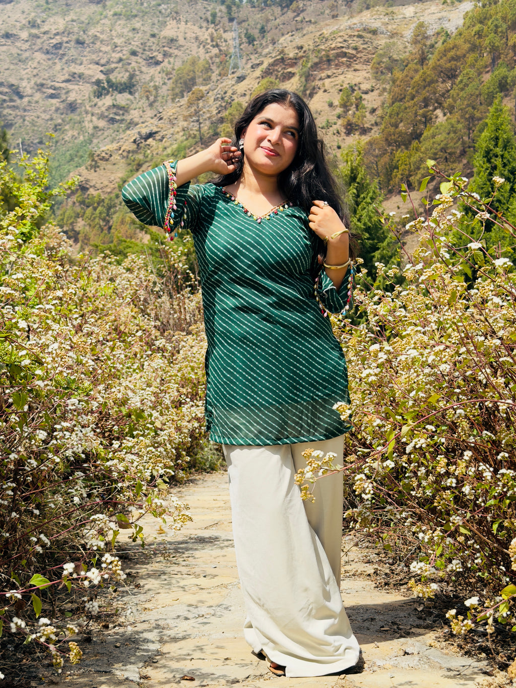 Emira Kota Doria Kurti