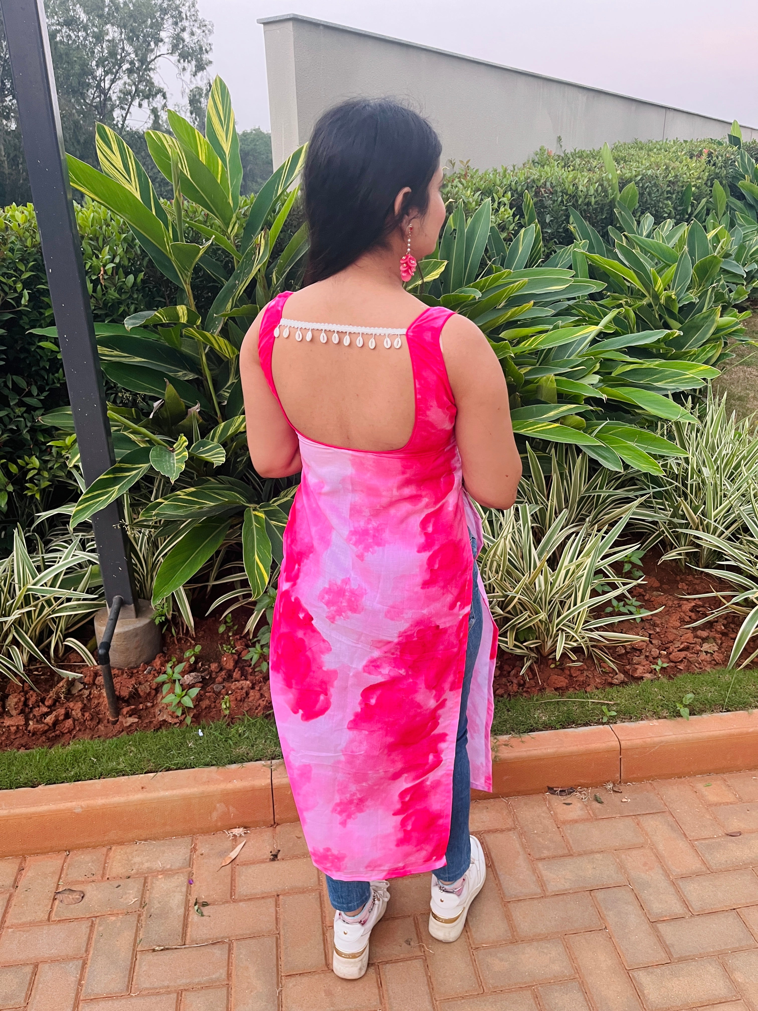 Pink Aura Shell-Back Kurti