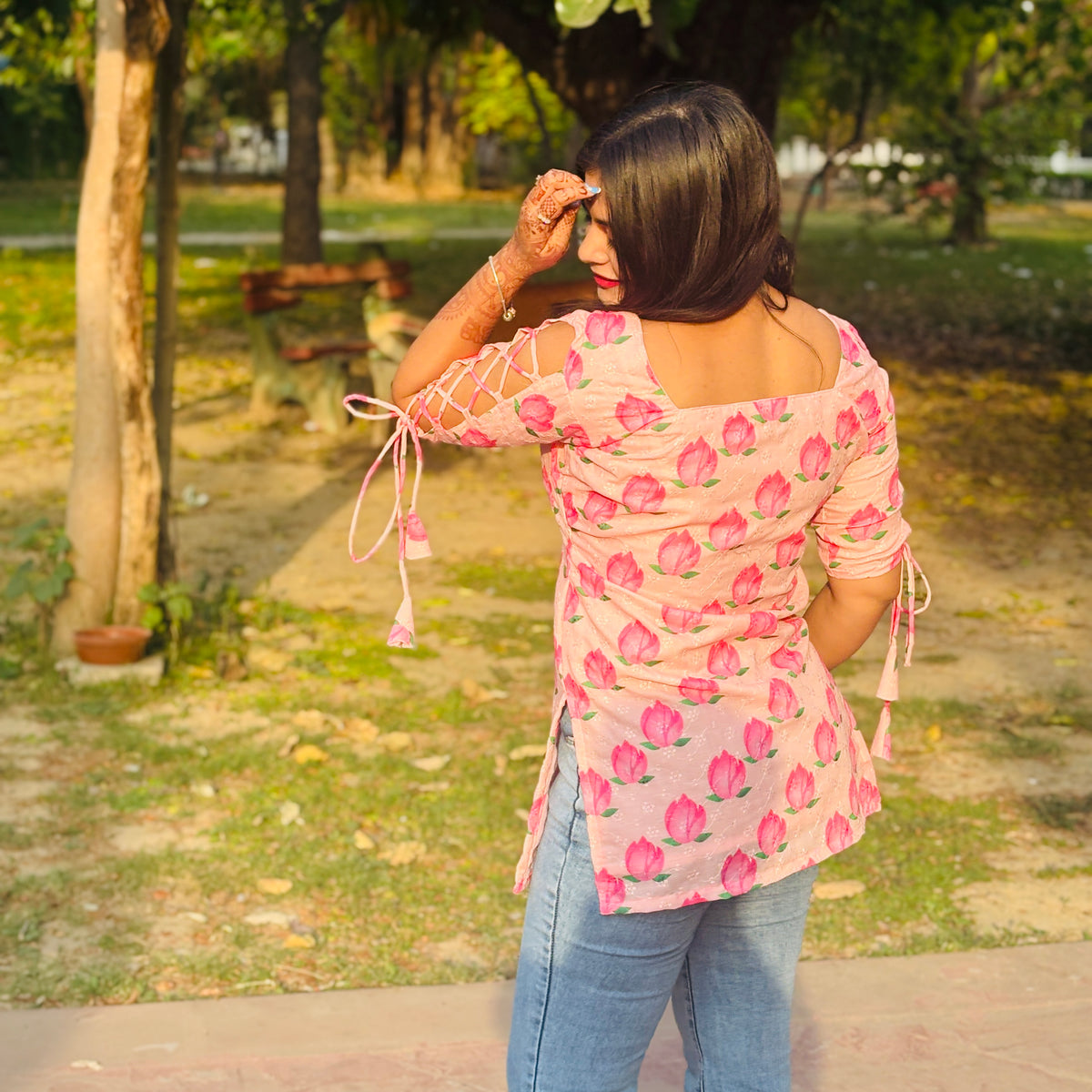 Blush Lotus Dori Sleeve Kurti