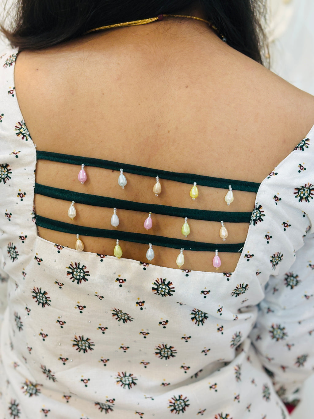 Nritya Pearl Cotton Kurti (White & Green)