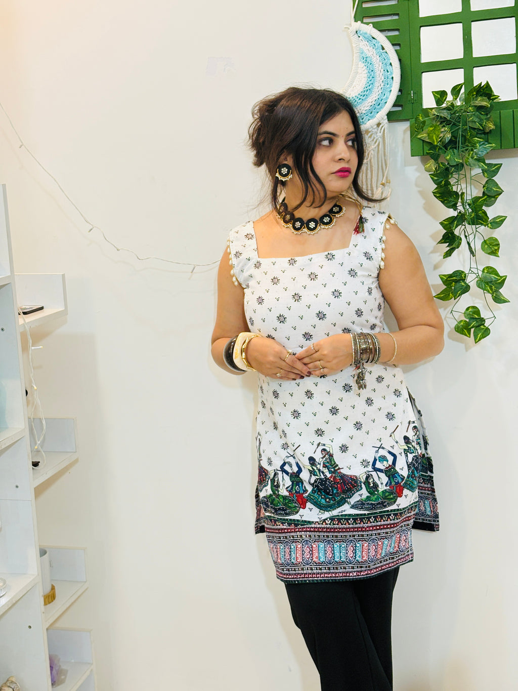 Nritya Corset Cotton Kurti (White & Blue)