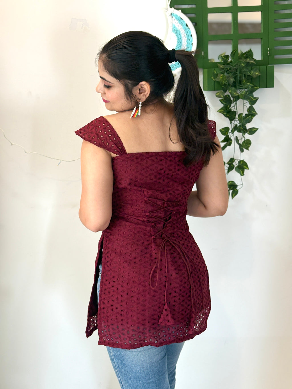 Wine Hakoba Chikan Kurti