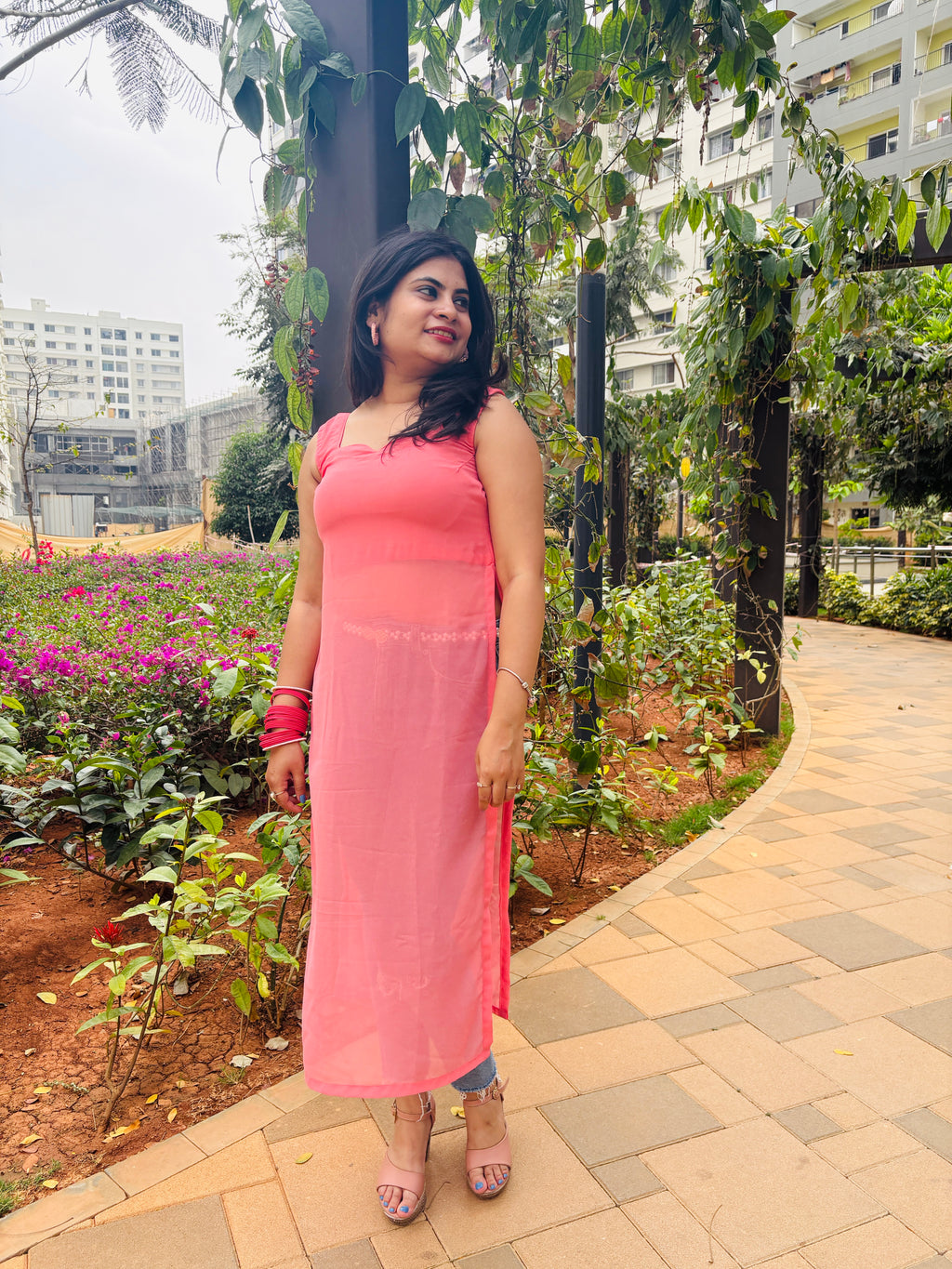 Coral Glow Kaudi-Back Slit Kurti