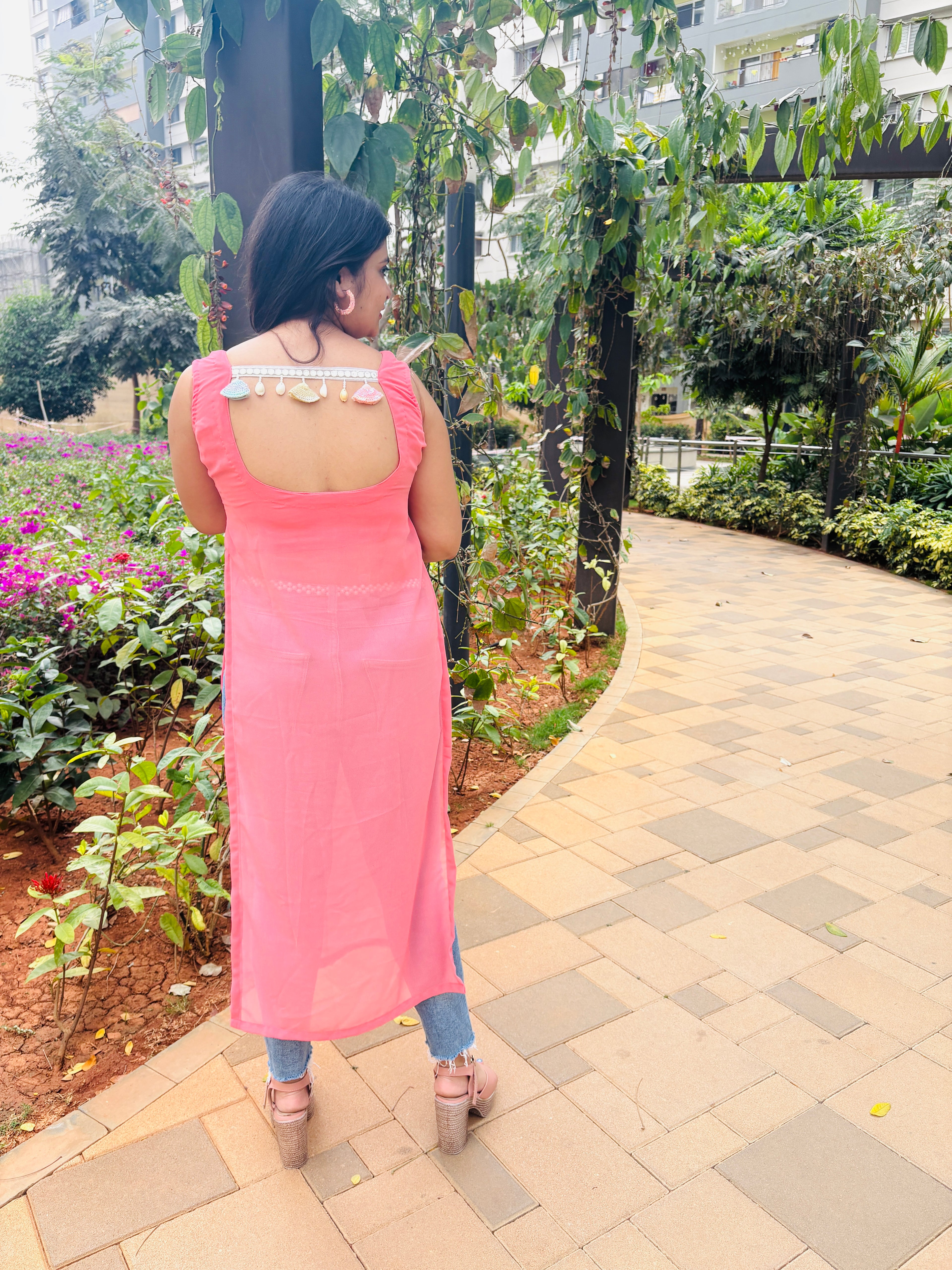 Coral Glow Kaudi-Back Slit Kurti