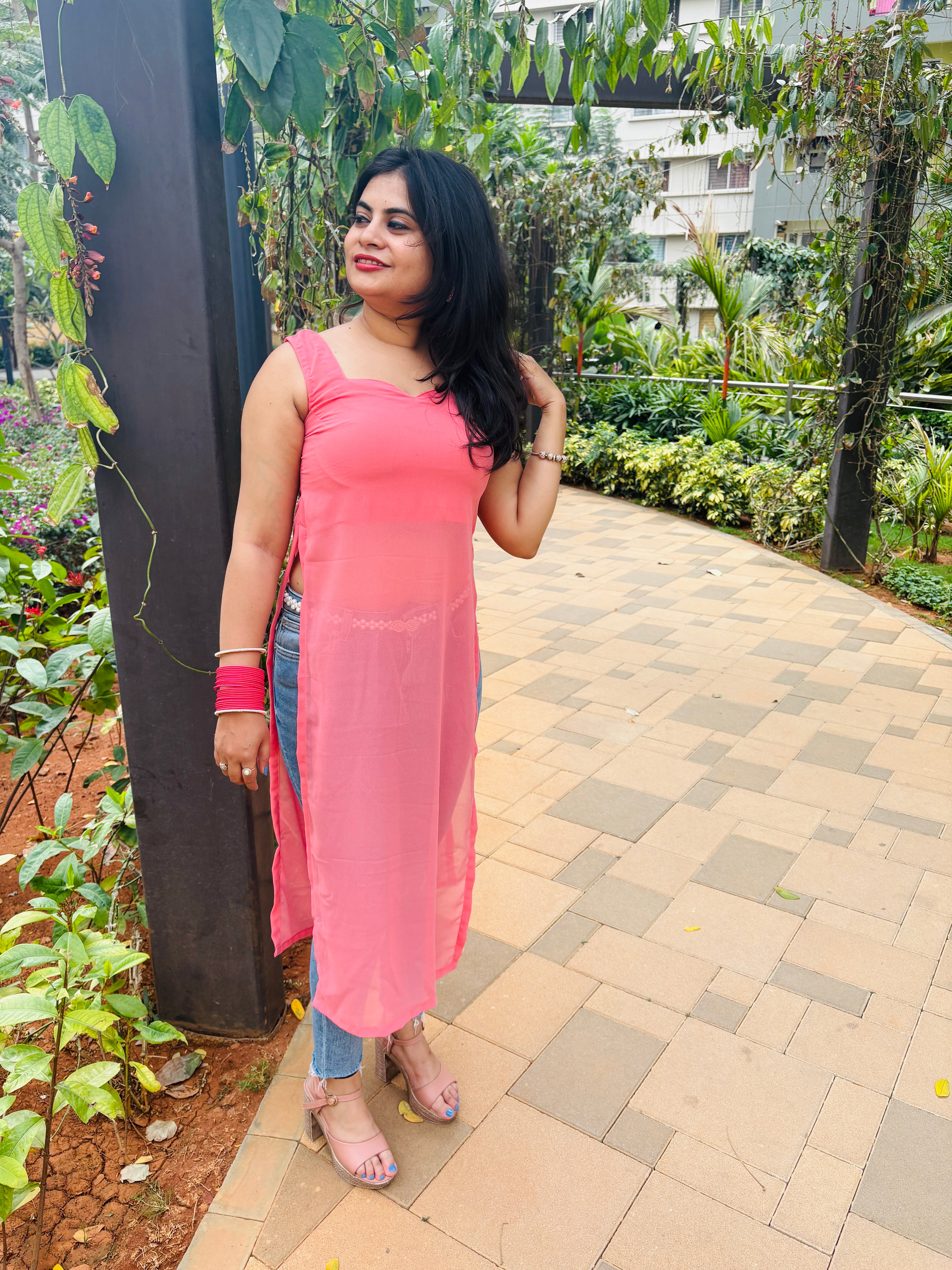 Coral Glow Kaudi-Back Slit Kurti