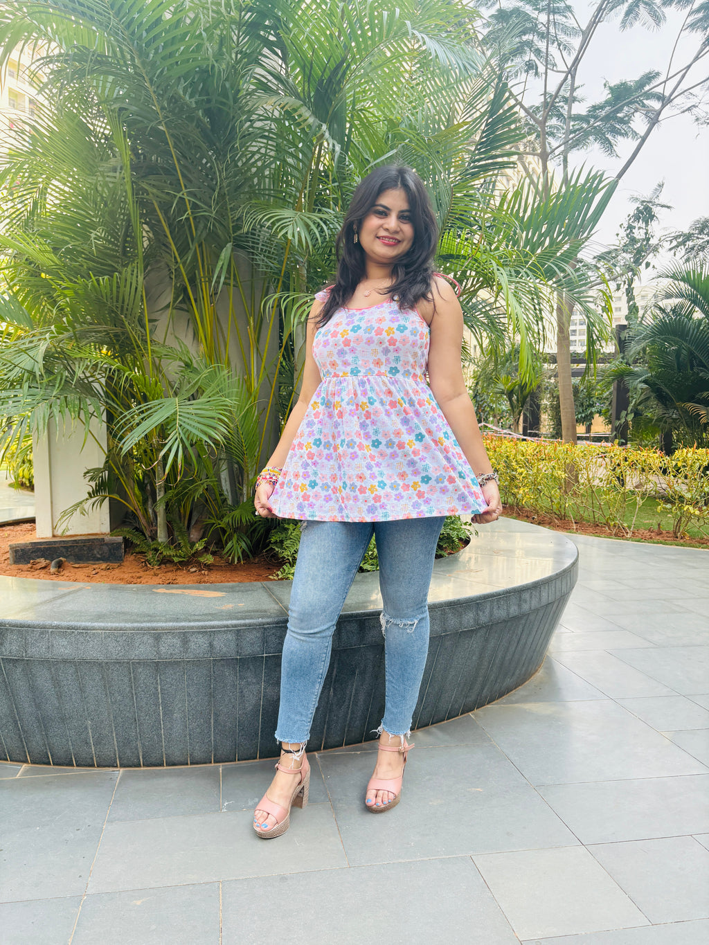 Blossom Breeze Tie-Up Kurt