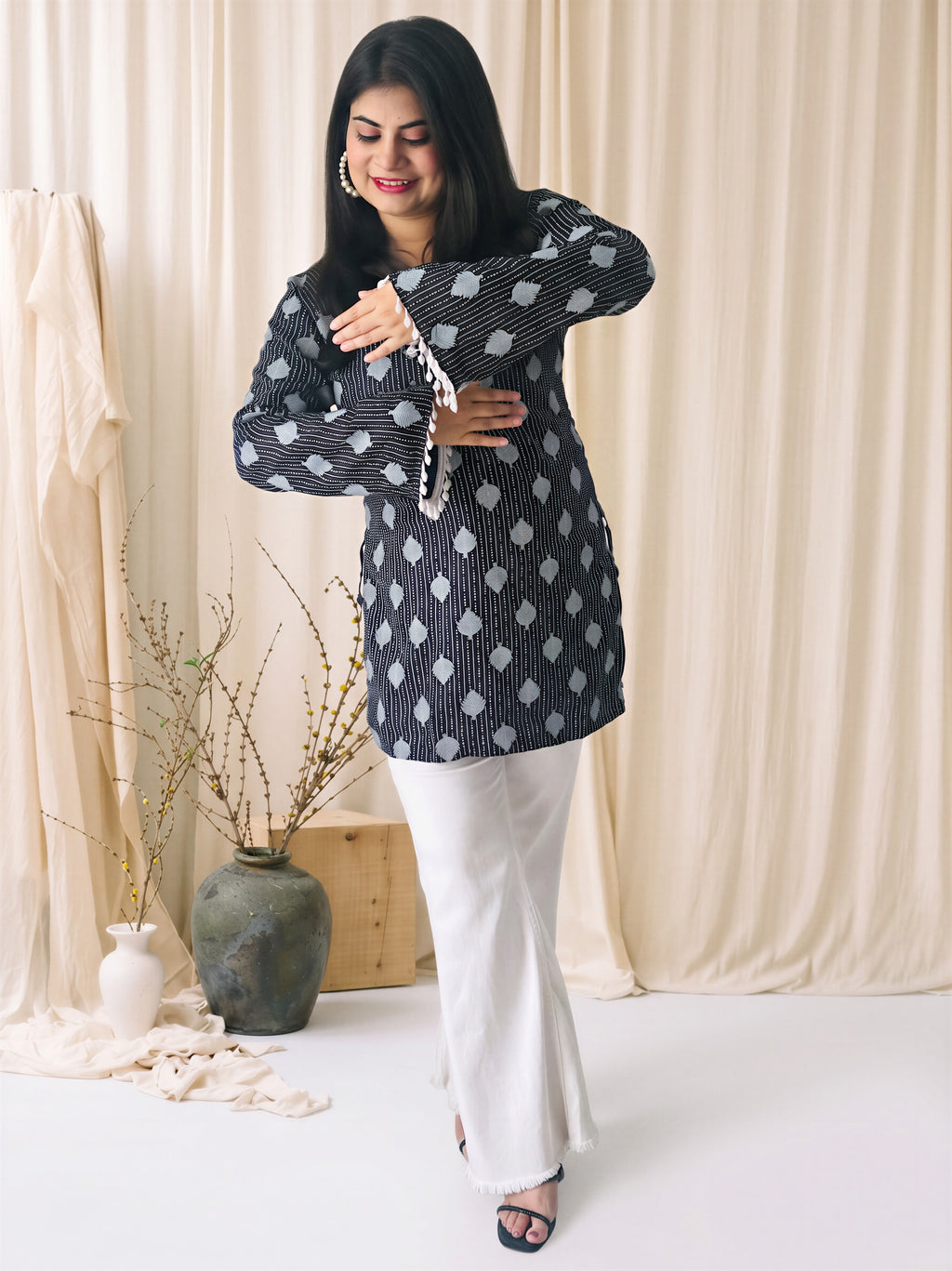 Saanjh Corset Bell Sleeve Kurti