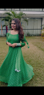Mohini – Bandhani Bliss Mehndi Dress