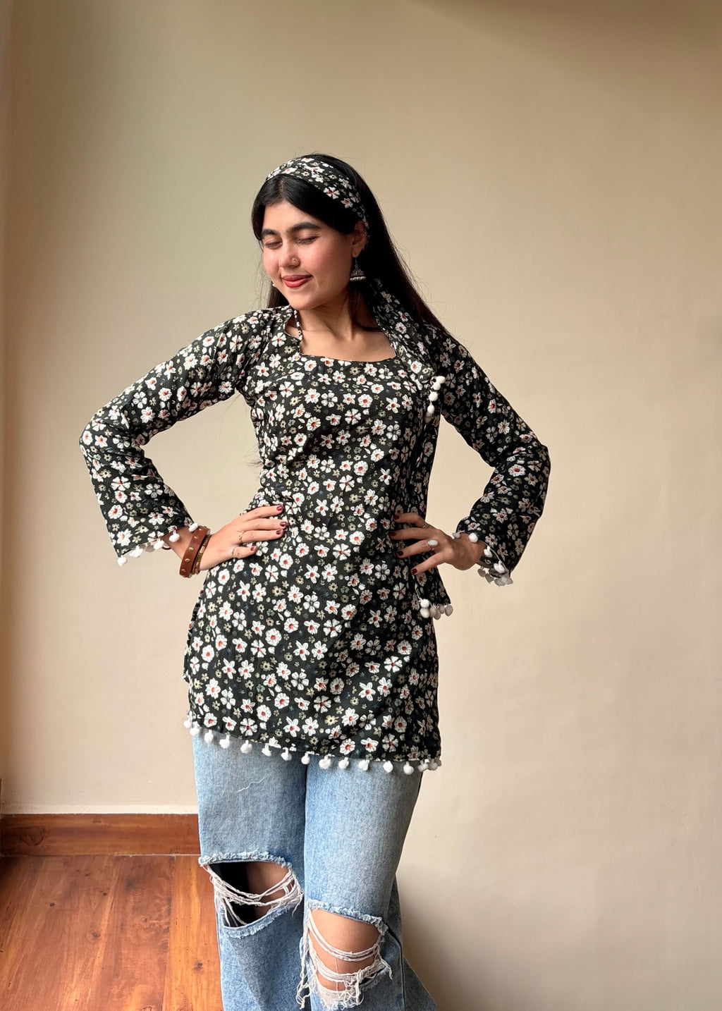 Mogra Noir Kurti (Bottle Green & Floral)