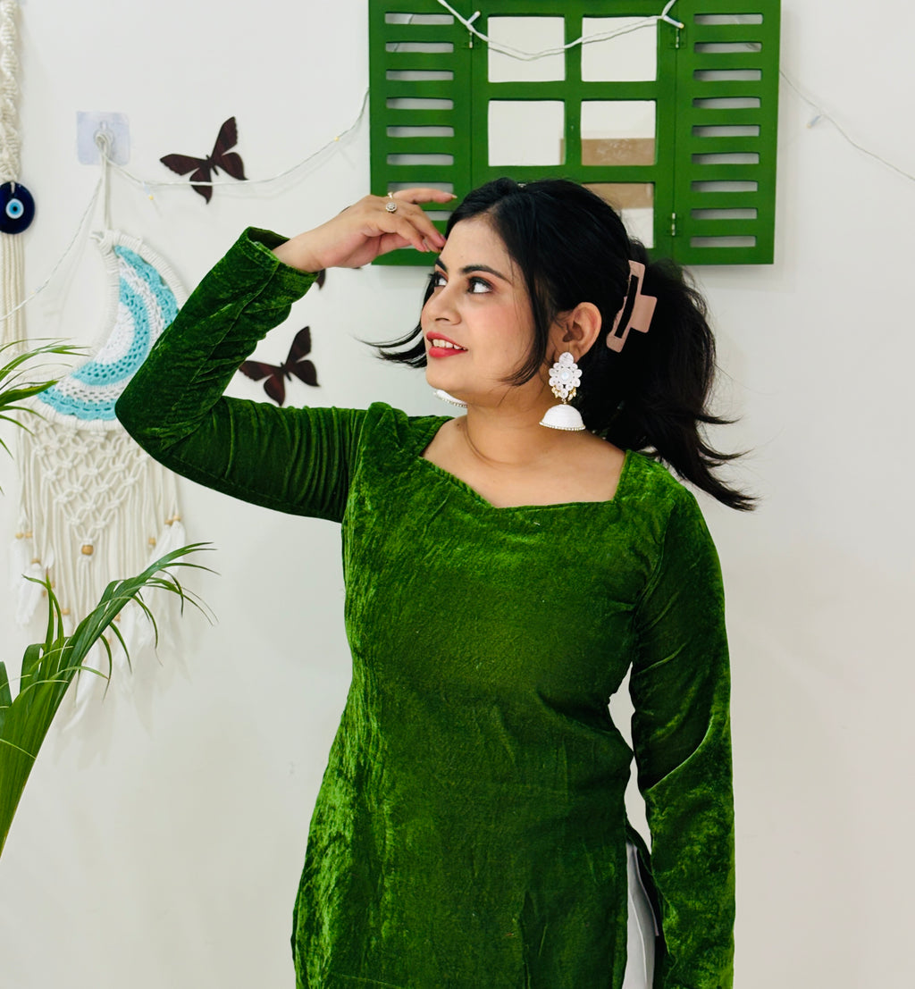 Heer Velvet Grace Kurti