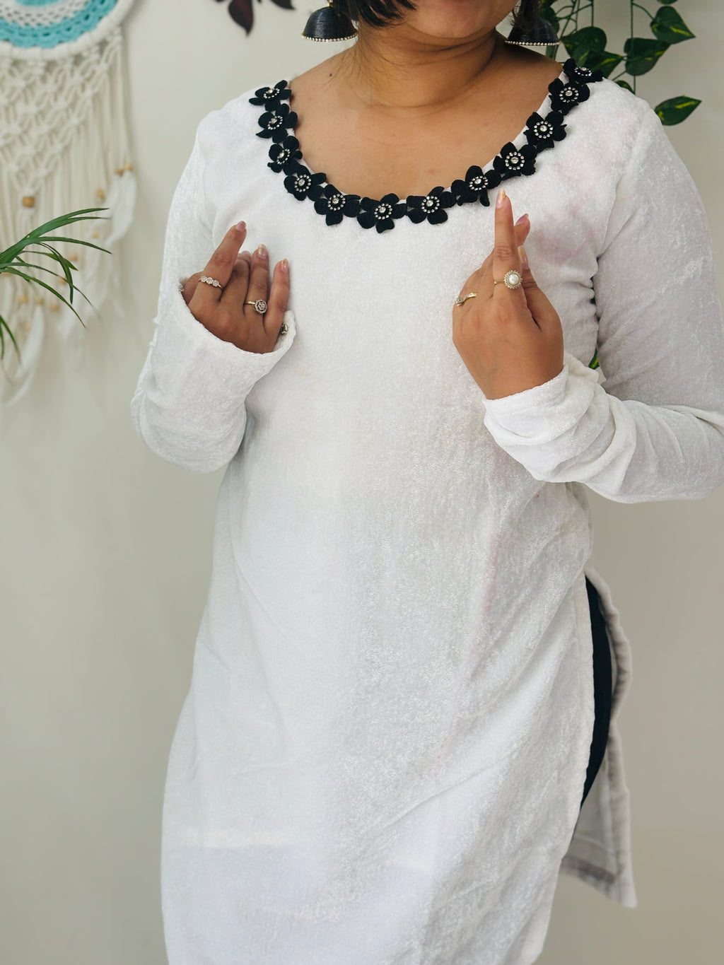 Shweta Pushp Velvet Kurti