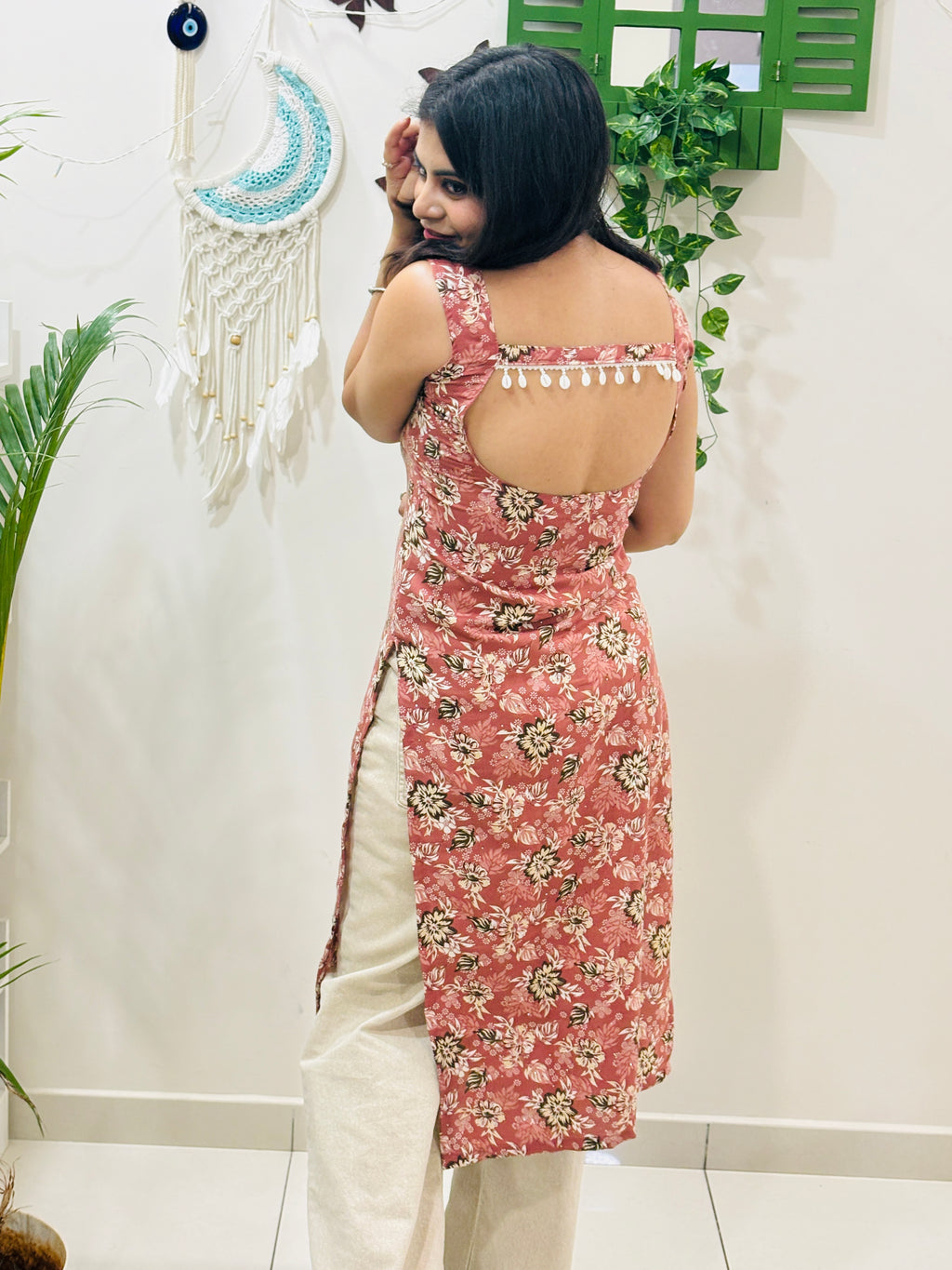 Blush Babe Kurti