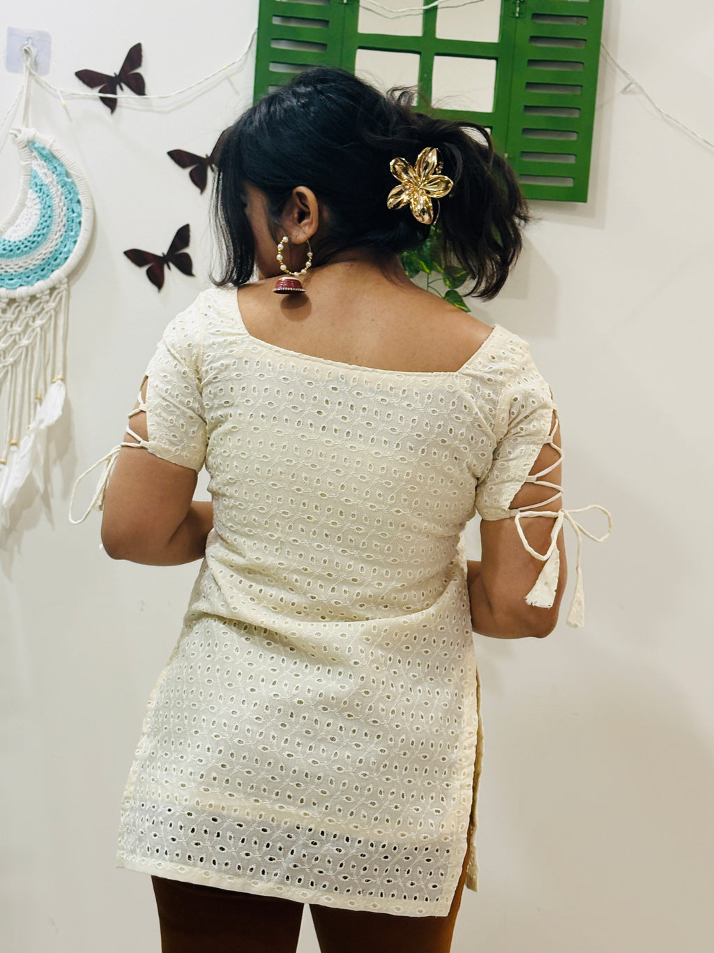 Cream Dori Sleeve Kurti