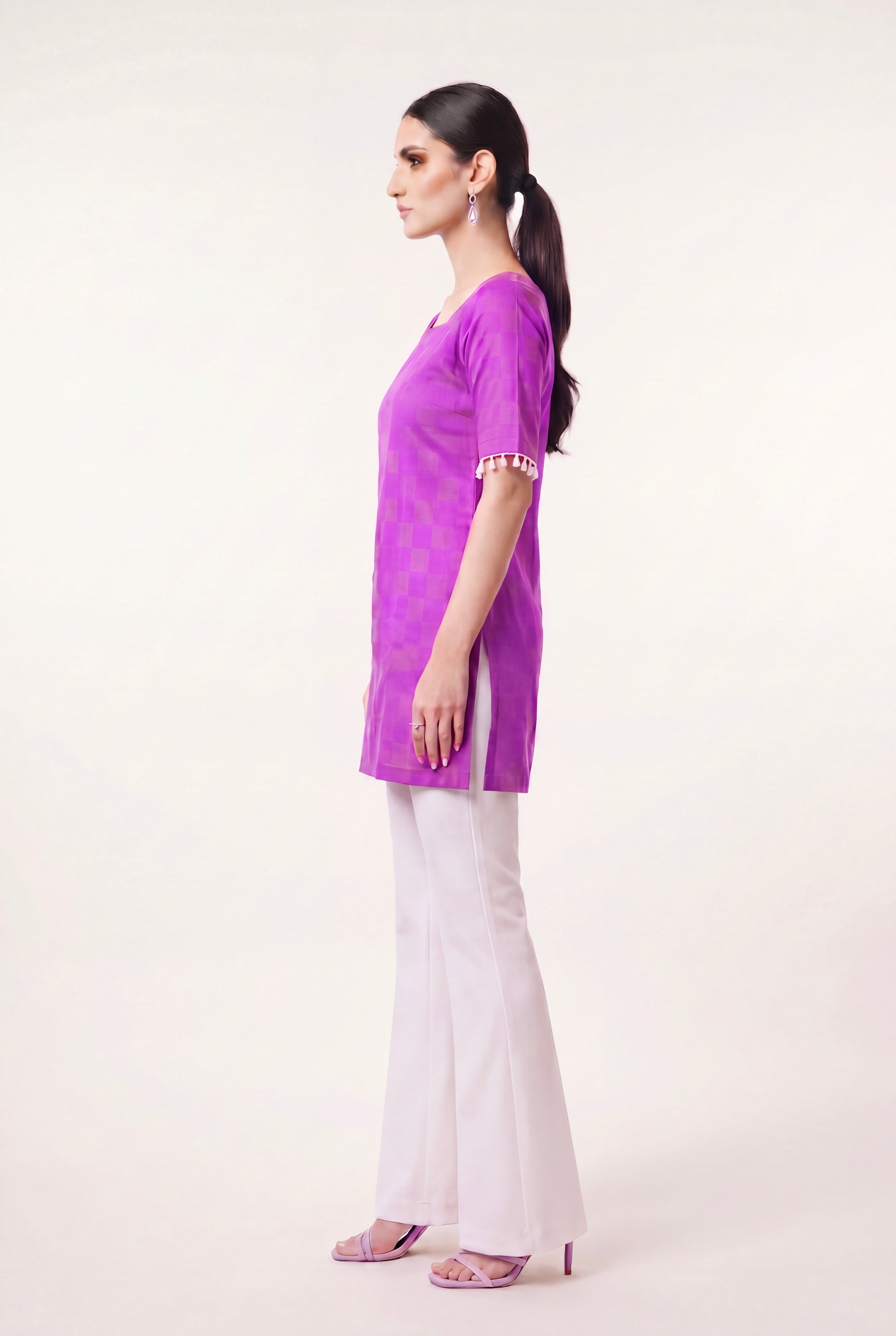 Lavina Pearl Sleeve Kurti